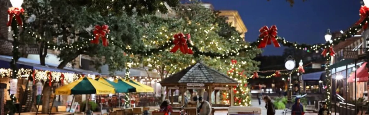 Christmas in Savannah: Holiday Lights, Events & Southern Festivities
