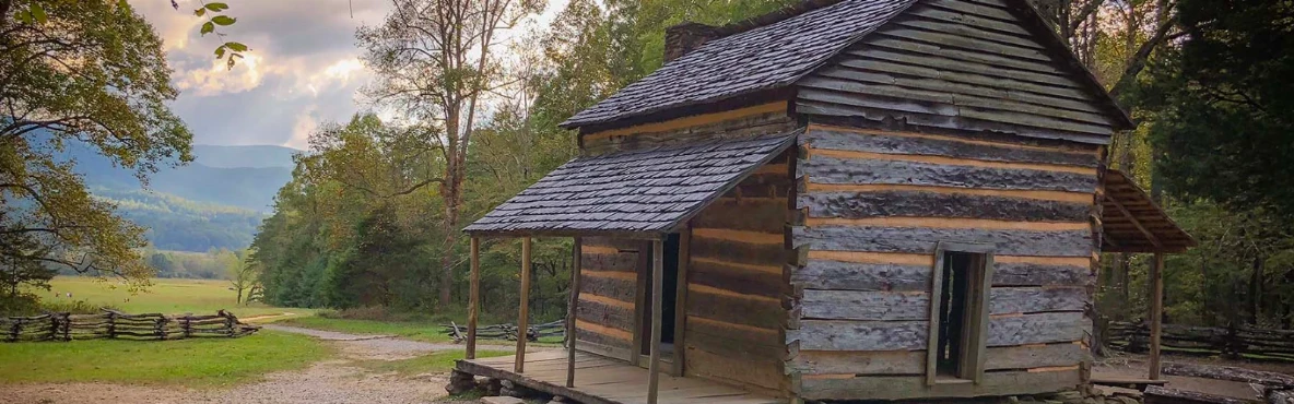 Day Trip from Gatlinburg: Exploring Cades Cove and Beyond