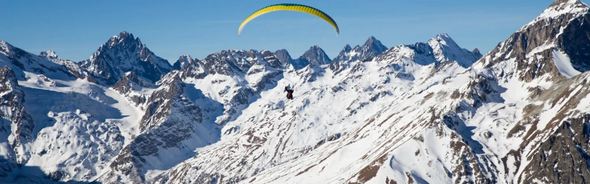 Paragliding Over Vienna’s Scenic Landscapes
