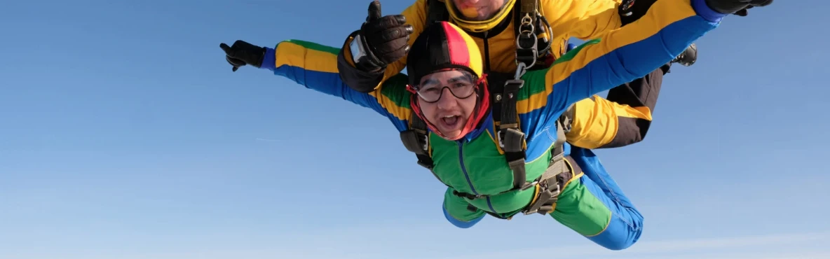 Skydiving Experiences Near Mumbai for Adrenaline Junkies