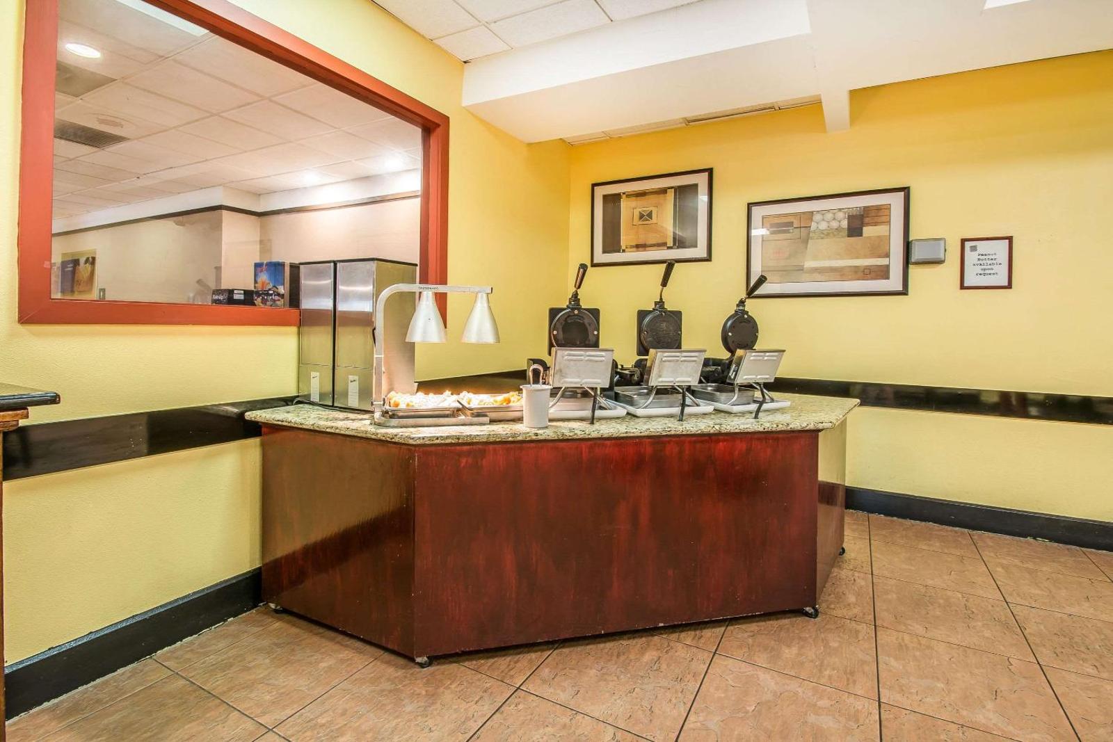Comfort Inn Maingate