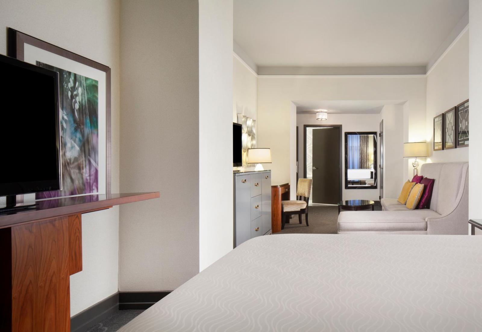 The Silversmith Hotel