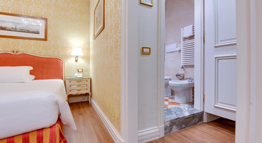 Hotel Antiche Figure