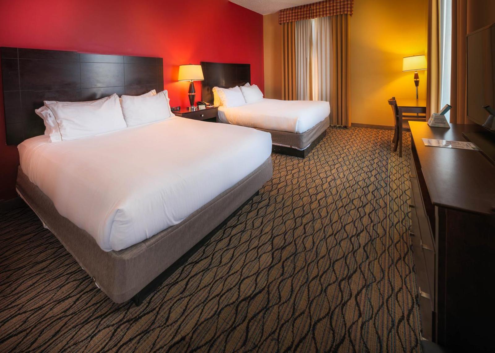 Holiday Inn Express Baltimore-Downtown