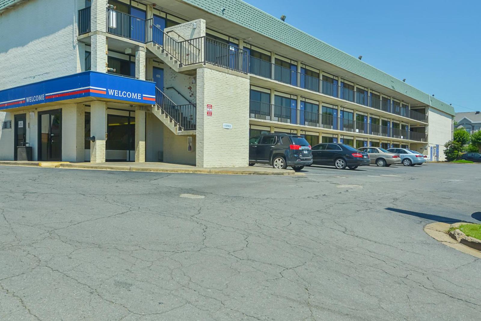 Motel 6-Little Rock, AR - West