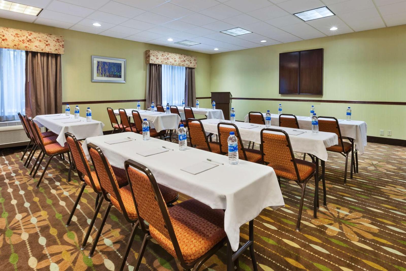 Hampton Inn Waterbury