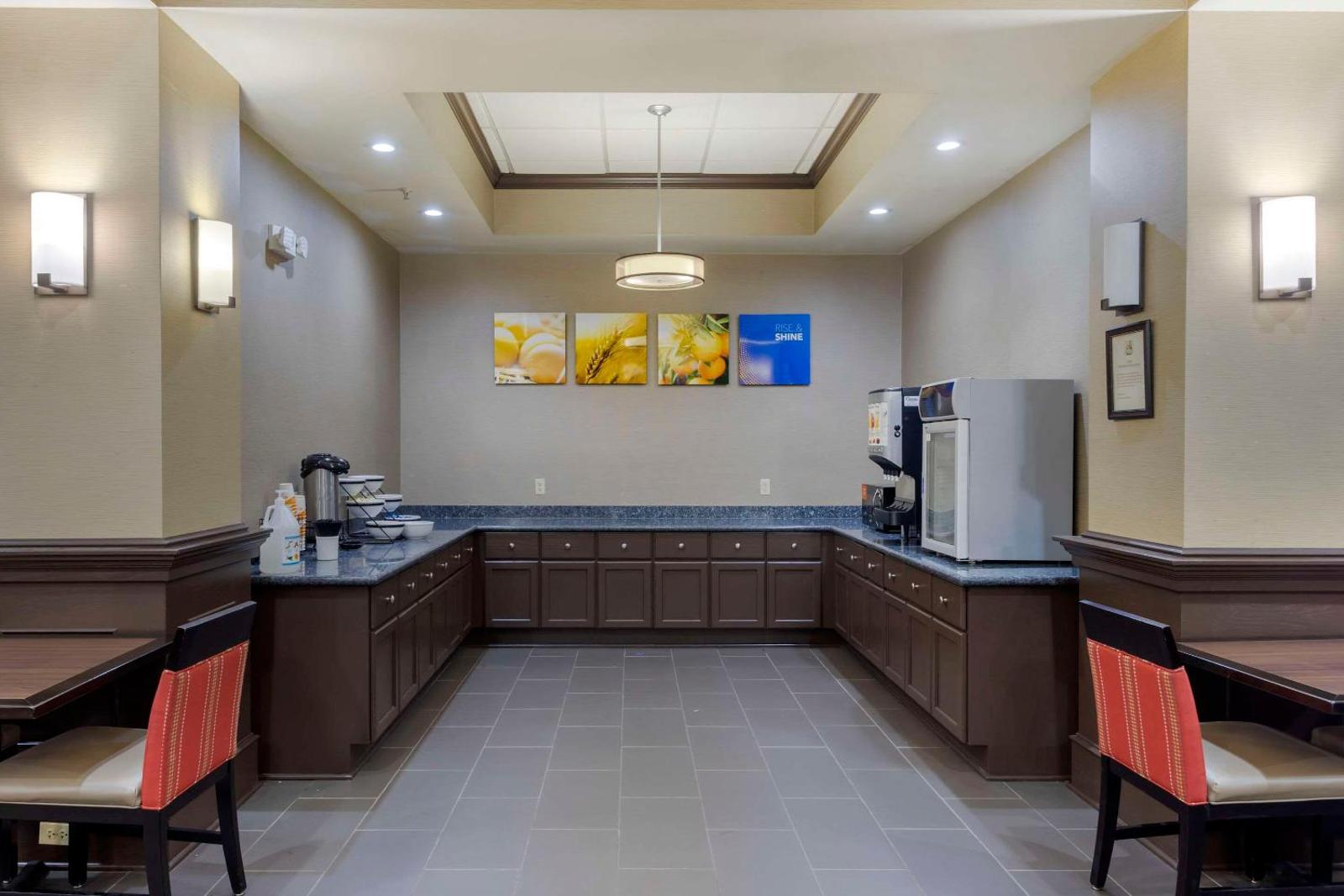 Comfort Inn & Suites North Little Rock McCain Mall