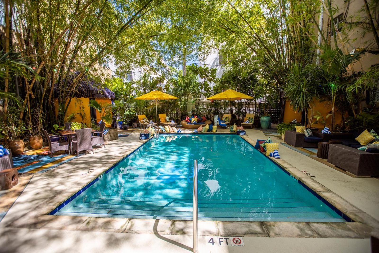 Riviera Suites
