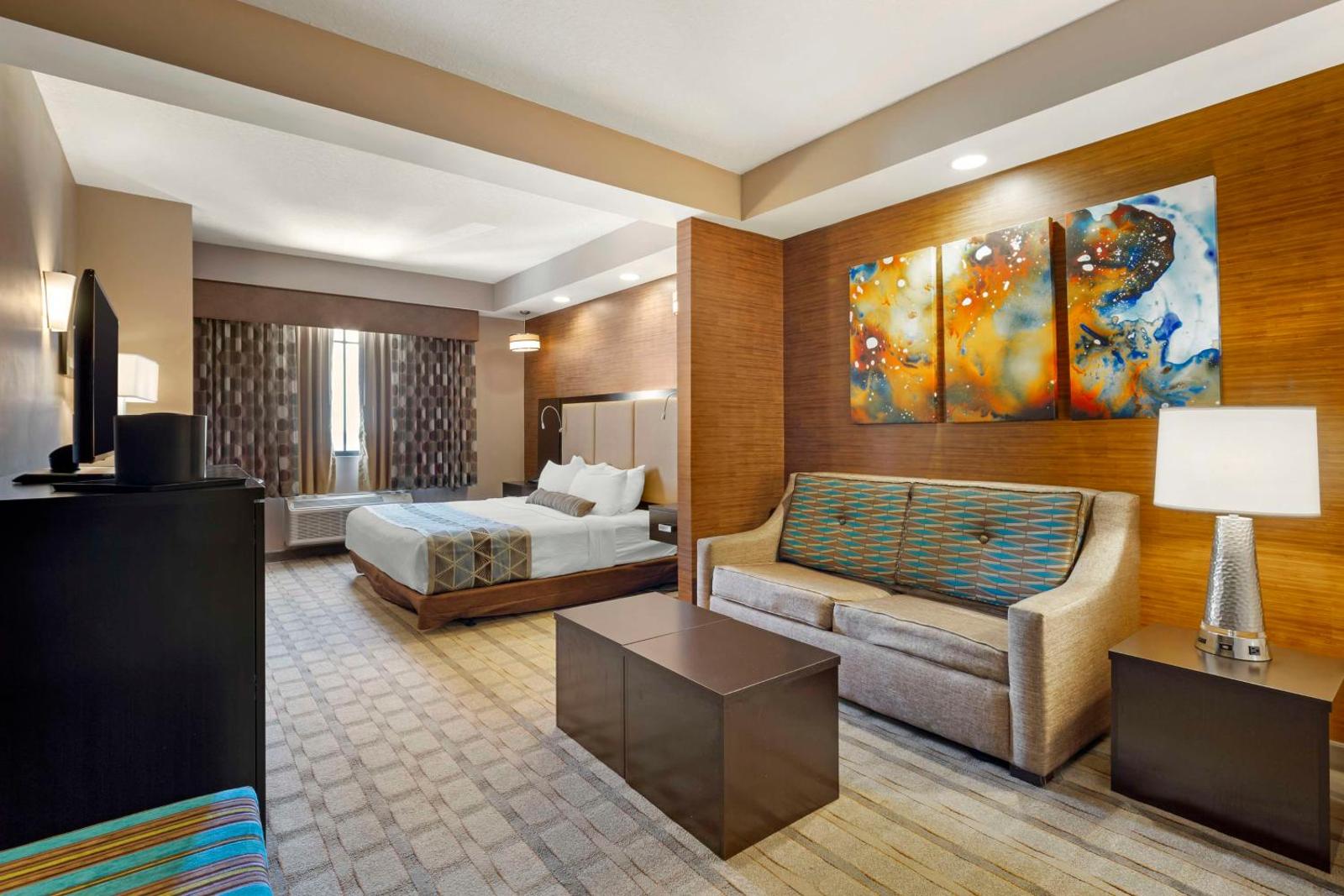 Best Western Plus Miami Executive Airport Hotel and Suites