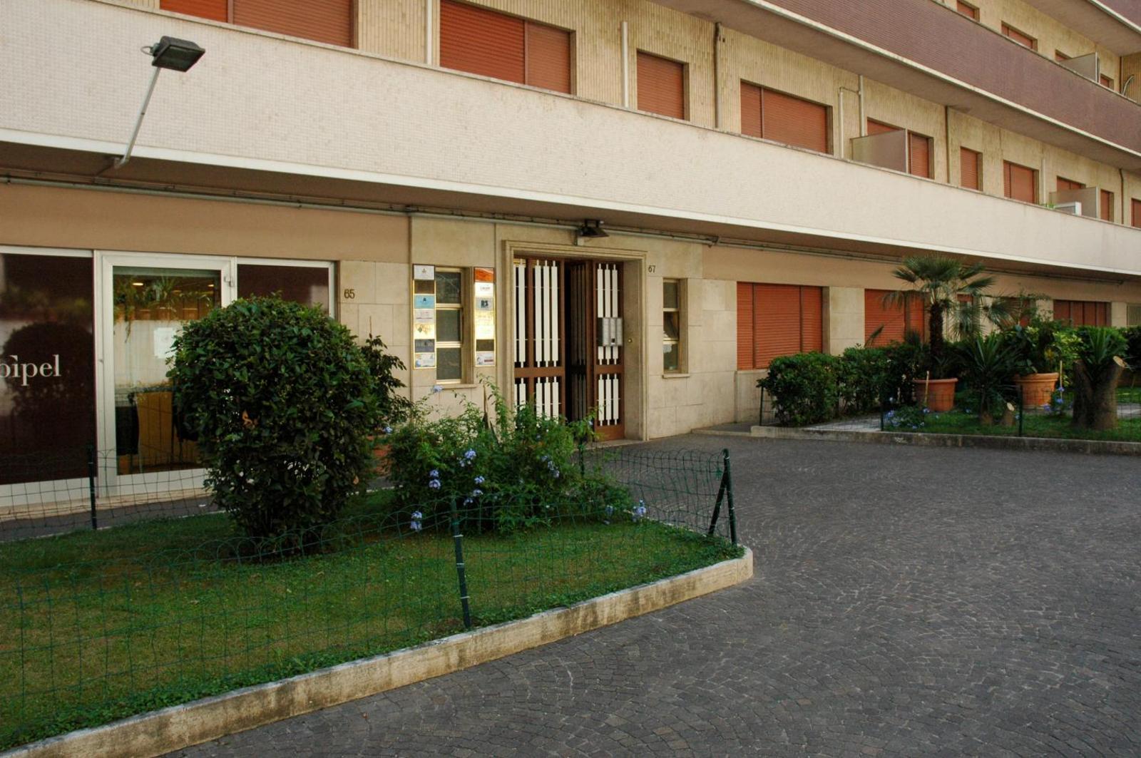 La Lanterna Di San Pietro B&B