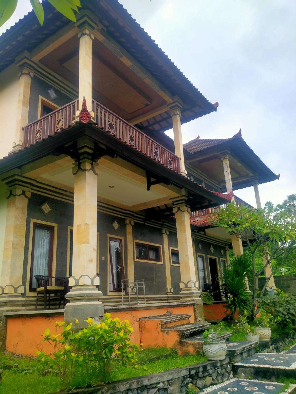 Coral Bay Bungalows Amed Bali